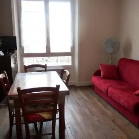 Appartement Sleeps 4 Wifi *
