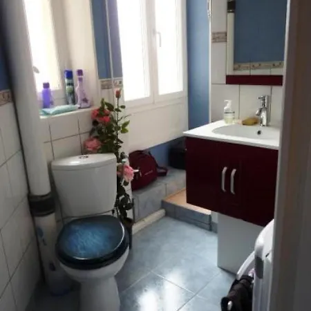 Appartement Sleeps 4 Wifi